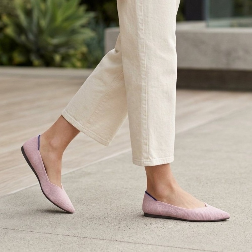 Rothys The Point Flats Light Pink Pointed Toe Recycled Knit Shoes Womens 8
